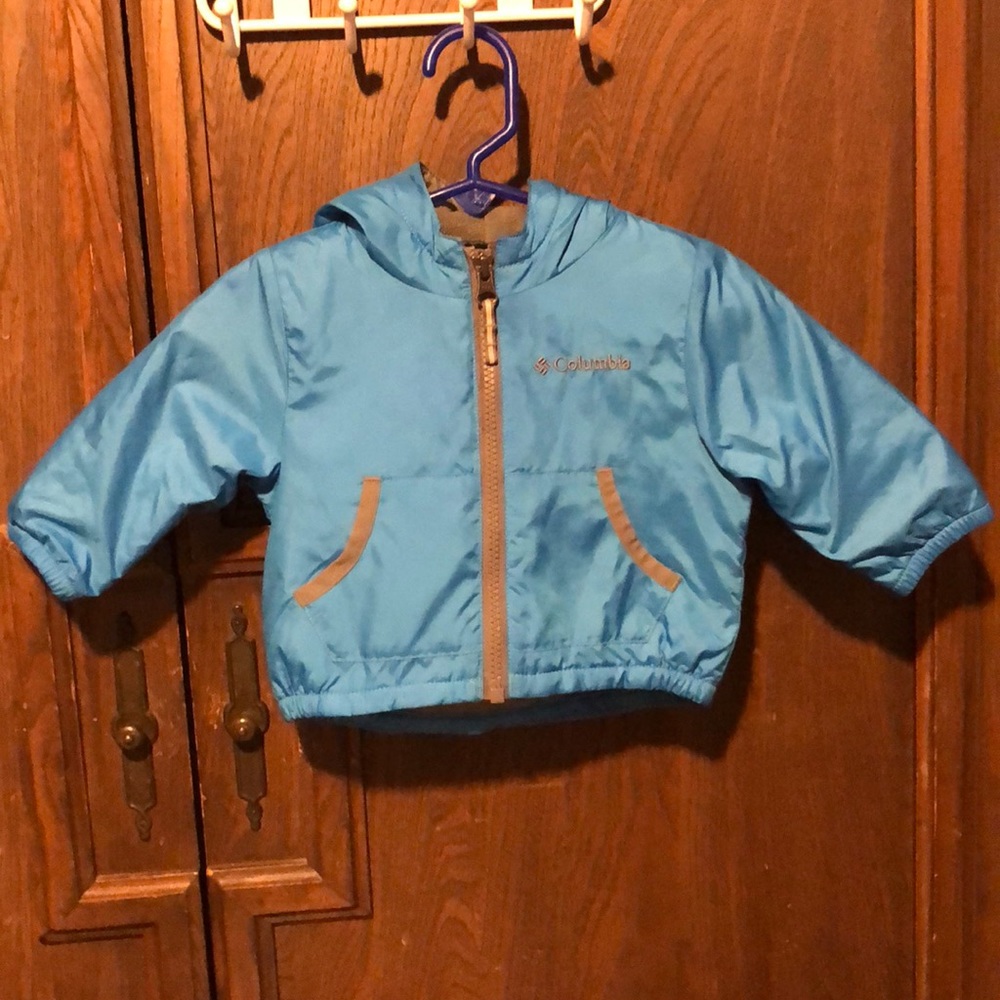 Like brand new Columbia jacket 🧥 for baby